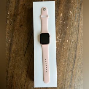 SOLD - Apple Watch SE Gold Aluminum Pink Sand Sport Band 40mm CEL GPS